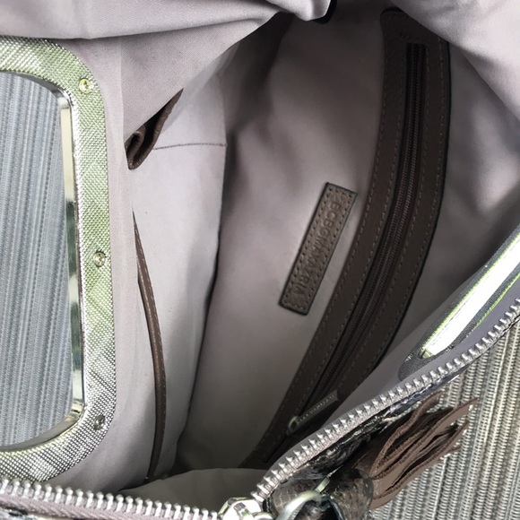 NWOT BCBGMaxAzria Foldover Snakeskin Print Clutch - Picture 9 of 9